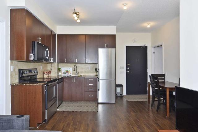 923 - 22 East Haven Dr, Condo with 2 bedrooms, 2 bathrooms and 1 parking in Toronto ON | Image 14