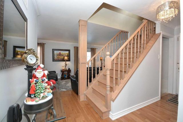 95 Harridine Rd, House semidetached with 3 bedrooms, 2 bathrooms and 2 parking in Brampton ON | Image 5
