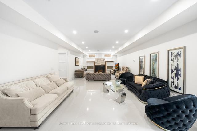 348 Betty Ann Dr, House detached with 4 bedrooms, 6 bathrooms and 8 parking in Toronto ON | Image 24