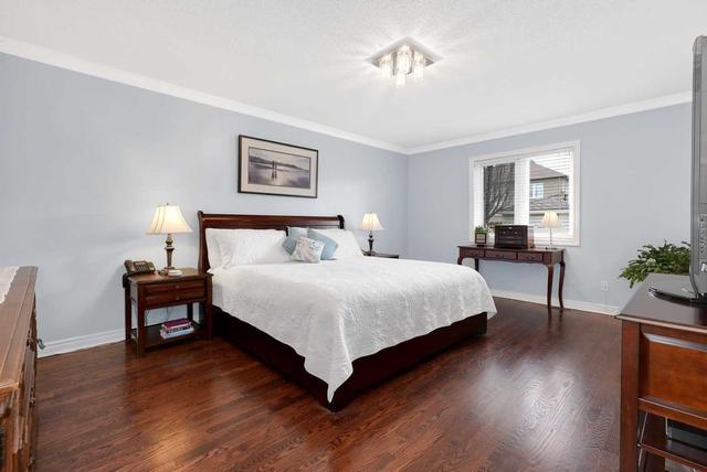 63 Sadler Cres, House detached with 2 bedrooms, 3 bathrooms and 4 parking in Scugog ON | Image 5