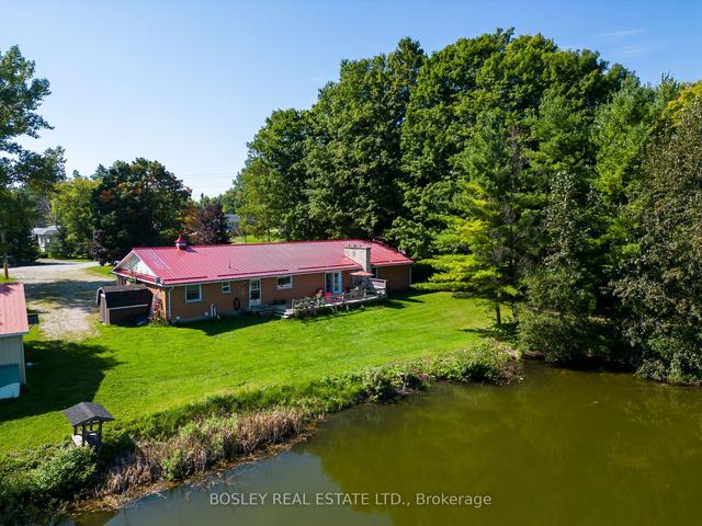 823019 Massie Rd, House detached with 4 bedrooms, 2 bathrooms and 9 parking in Chatsworth ON | Image 16