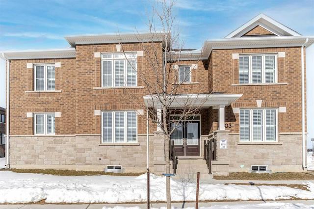 803 Whitlock Ave, House detached with 4 bedrooms, 4 bathrooms and 6 parking in Milton ON | Image 1
