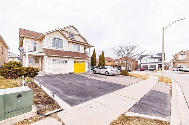 41 Weather Vane Lane, House semidetached with 3 bedrooms, 4 bathrooms and 3 parking in Brampton ON | Image 12