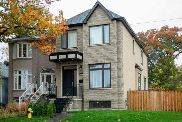 596 Willard Ave, House detached with 4 bedrooms, 5 bathrooms and 4 parking in Toronto ON | Image 1