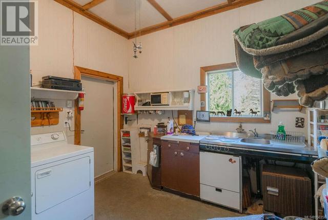 4391 Best Rd, House detached with 4 bedrooms, 2 bathrooms and 10 parking in Alberni Clayoquot F BC | Image 31