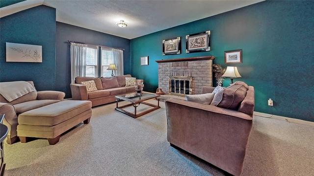 29 Redwood Lane, House detached with 3 bedrooms, 3 bathrooms and 6 parking in Markham ON | Image 6