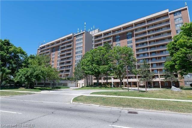 310 - 2929 Aquitaine Avenue, House attached with 2 bedrooms, 1 bathrooms and 2 parking in Mississauga ON | Image 2