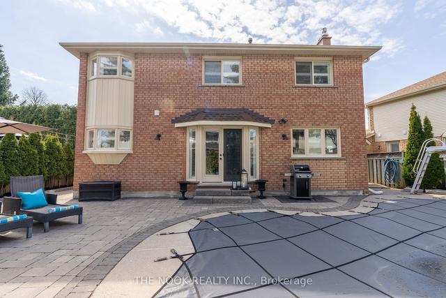 814 Royal Orchard Dr, House detached with 4 bedrooms, 4 bathrooms and 6 parking in Oshawa ON | Image 32