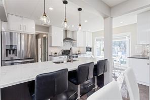 3320 Copithorne Road Nw, House detached with 5 bedrooms, 2 bathrooms and 2 parking in Calgary AB | Image 10