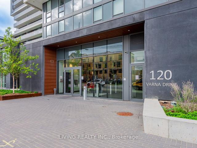 324 - 120 Varna Dr, Condo with 1 bedrooms, 1 bathrooms and 1 parking in Toronto ON | Image 1