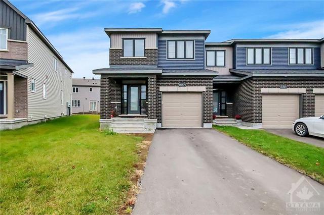 832 Dynasty Street, Townhouse with 4 bedrooms, 4 bathrooms and 3 parking in Ottawa ON | Card Image