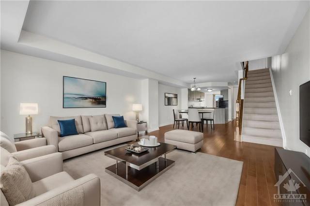 168 Bluestone Private, House attached with 2 bedrooms, 3 bathrooms and 1 parking in Ottawa ON | Image 5