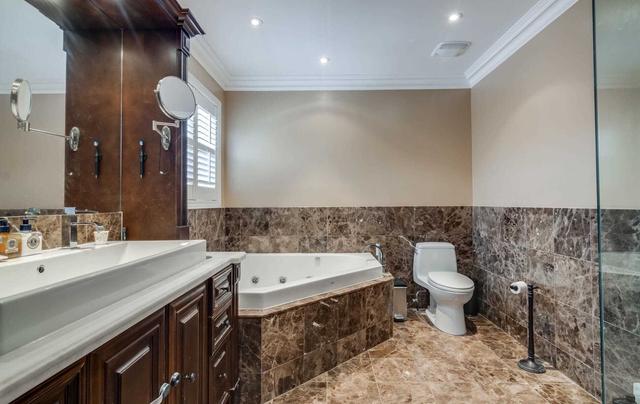 192 Summeridge Dr, House detached with 4 bedrooms, 3 bathrooms and 4 parking in Vaughan ON | Image 17