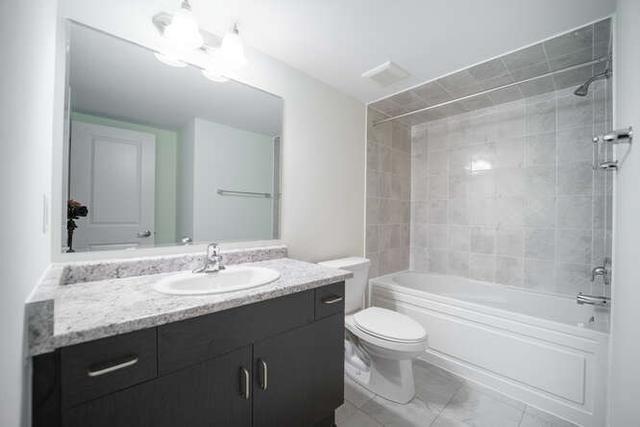 8 - 230 Lagerfeld Dr, Townhouse with 2 bedrooms, 3 bathrooms and 1 parking in Brampton ON | Image 8