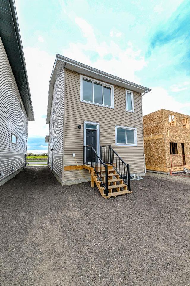 8725 Copperwood Road, House detached with 3 bedrooms, 2 bathrooms and 2 parking in Grande Prairie AB | Image 31