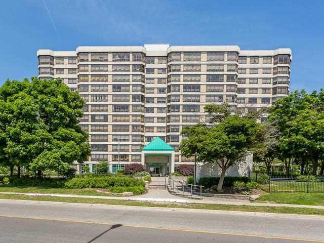 809 - 330 Mill St S, Condo with 2 bedrooms, 2 bathrooms and 2 parking in Brampton ON | Image 2
