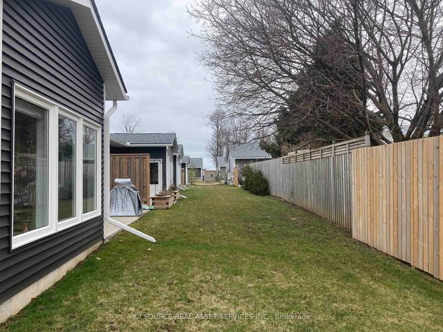 17 - 2380 9th Ave E, Townhouse with 3 bedrooms, 2 bathrooms and 2 parking in Owen Sound ON | Image 13