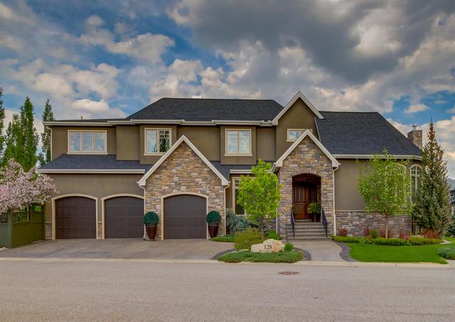 128 Wentworth Lane Sw, House detached with 4 bedrooms, 4 bathrooms and 7 parking in Calgary AB | Image 3