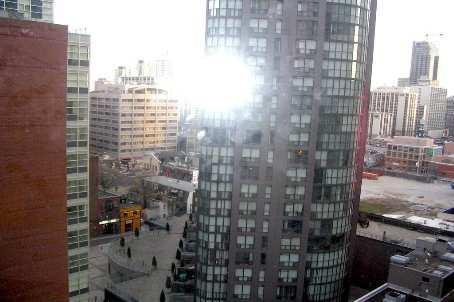 1309 - 1001 Bay St, Condo with 1 bedrooms, 2 bathrooms and 1 parking in Toronto ON | Image 6