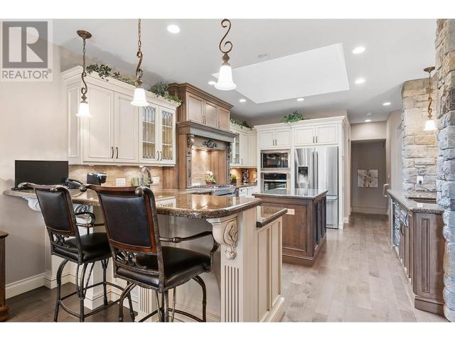 3986 Gallaghers Parkland Drive, House detached with 3 bedrooms, 3 bathrooms and 4 parking in Kelowna BC | Image 11