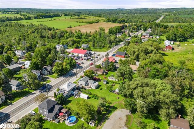 1463 Hwy 7a Highway, House detached with 4 bedrooms, 1 bathrooms and 3 parking in Kawartha Lakes ON | Image 8