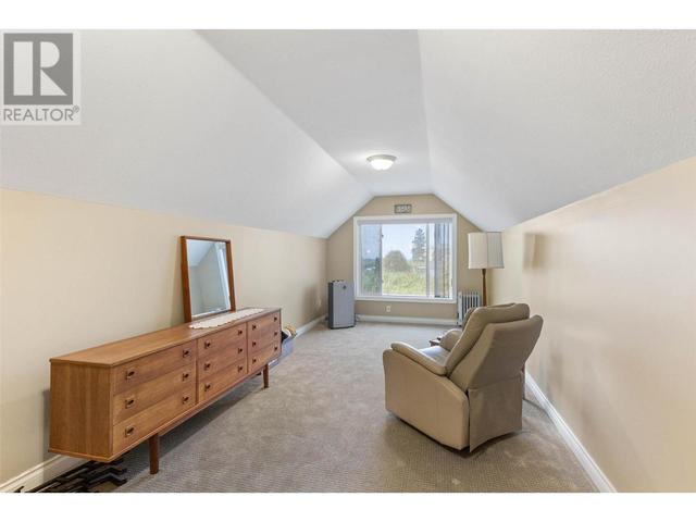 1429 - 1409 Teasdale Road, Home with 5 bedrooms, 3 bathrooms and 2 parking in Kelowna BC | Image 26