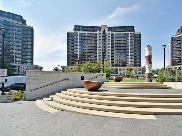 804 - 1060 Sheppard Ave W, Condo with 2 bedrooms, 2 bathrooms and 1 parking in Toronto ON | Image 11