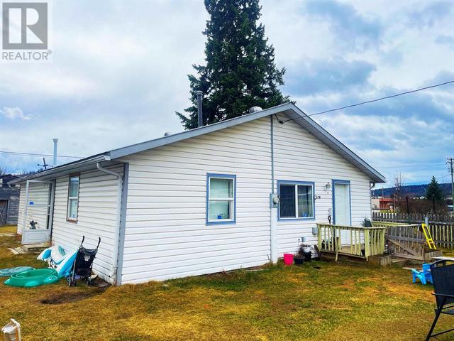 116 Boyd Street, House detached with 3 bedrooms, 1 bathrooms and null parking in Quesnel BC | Image 4