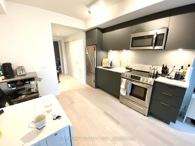 1508 - 25 Richmond St E, Condo with 1 bedrooms, 2 bathrooms and 0 parking in Toronto ON | Image 4