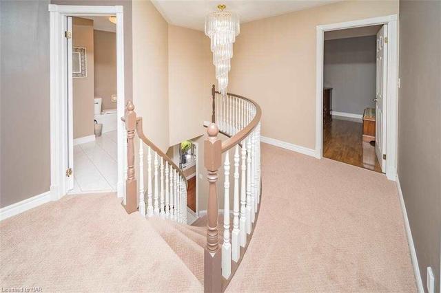 20 Consiglia Dr, House detached with 4 bedrooms, 4 bathrooms and 6 parking in St. Catharines ON | Image 7