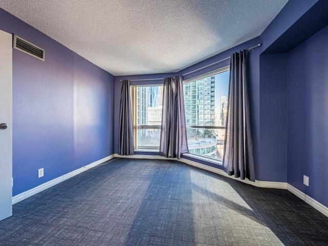 806 - 10 Yonge St, Condo with 1 bedrooms, 1 bathrooms and 1 parking in Toronto ON | Image 10