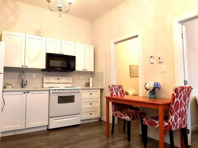 Unit#1 - 3224 Danforth Ave, Condo with 2 bedrooms, 1 bathrooms and null parking in Toronto ON | Image 2