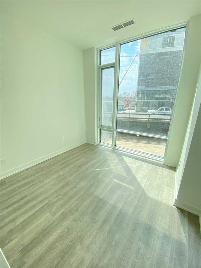 110 - 50 Ordnance St, Condo with 1 bedrooms, 2 bathrooms and 0 parking in Toronto ON | Image 8