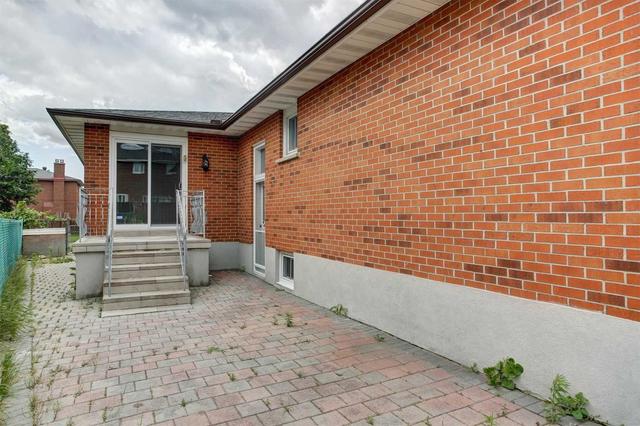 39 Risebrough Crct, House detached with 3 bedrooms, 3 bathrooms and 6 parking in Markham ON | Image 21