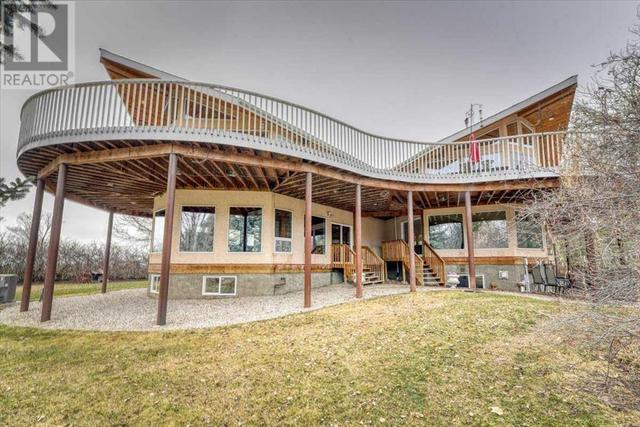 235006 Range Road 242, House detached with 3 bedrooms, 3 bathrooms and 10 parking in Wheatland County AB | Image 4