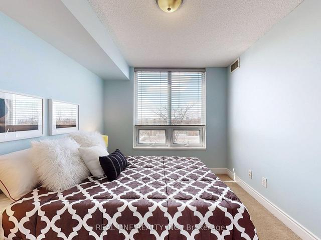 528 - 25 Greenview Ave, Condo with 2 bedrooms, 2 bathrooms and 1 parking in Toronto ON | Image 15