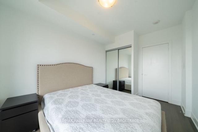 2203 - 200 Bloor St W, Condo with 2 bedrooms, 2 bathrooms and 1 parking in Toronto ON | Image 17
