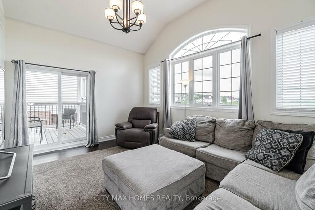 114 Eden Oak Tr, House detached with 4 bedrooms, 3 bathrooms and 4 parking in Kitchener ON | Image 10