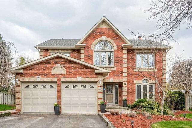 8 Iris Cres, House detached with 4 bedrooms, 3 bathrooms and 6 parking in Brampton ON | Image 1