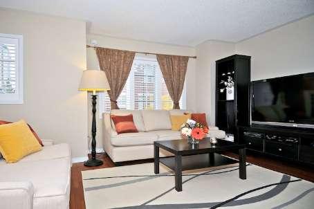 th1 - 161 Twelfth St, Townhouse with 2 bedrooms, 2 bathrooms and 2 parking in Toronto ON | Image 4