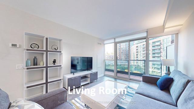 626 - 525 Wilson Ave, Condo with 1 bedrooms, 2 bathrooms and 1 parking in Toronto ON | Image 3