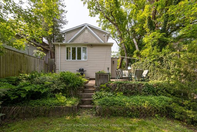23 Hainer St, House detached with 3 bedrooms, 3 bathrooms and 1 parking in St. Catharines ON | Image 19