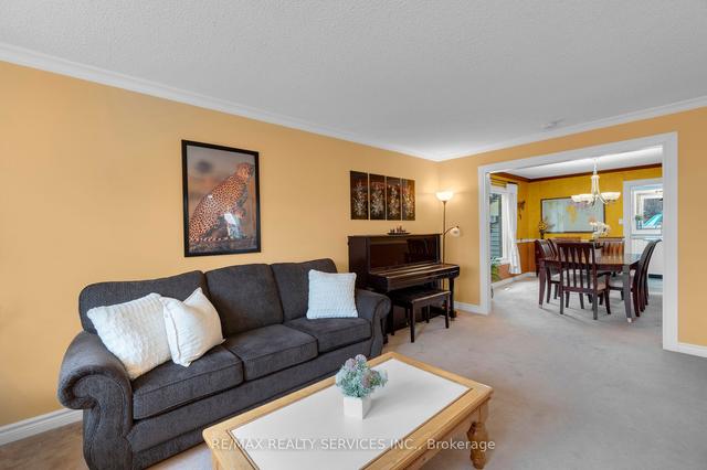 18 Nevada Crt, House detached with 5 bedrooms, 3 bathrooms and 6 parking in Brampton ON | Image 38