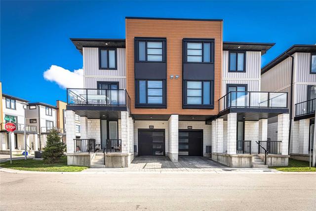 996 West Village Sq, Townhouse with 4 bedrooms, 3 bathrooms and 2 parking in London ON | Card Image