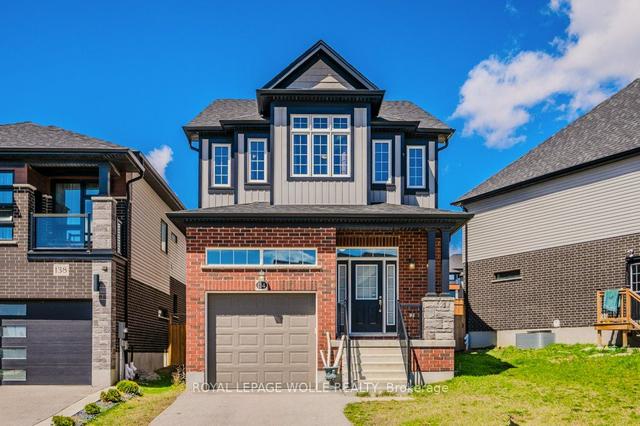 134 Blair Creek Dr, House detached with 3 bedrooms, 4 bathrooms and 3 parking in Kitchener ON | Image 1