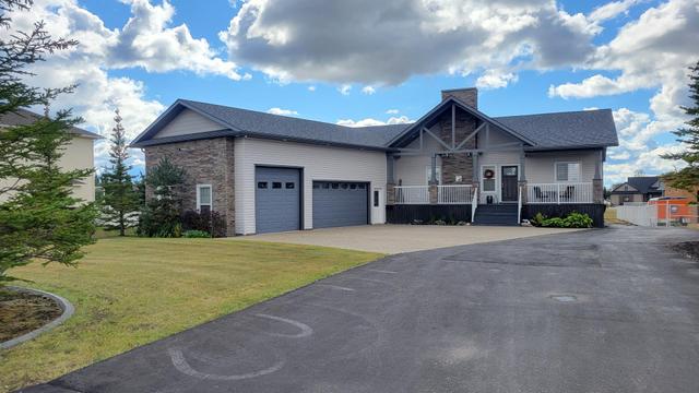 7903 Carriage Lane Drive, House detached with 5 bedrooms, 3 bathrooms and 6 parking in Grande Prairie County No. 1 AB | Image 1