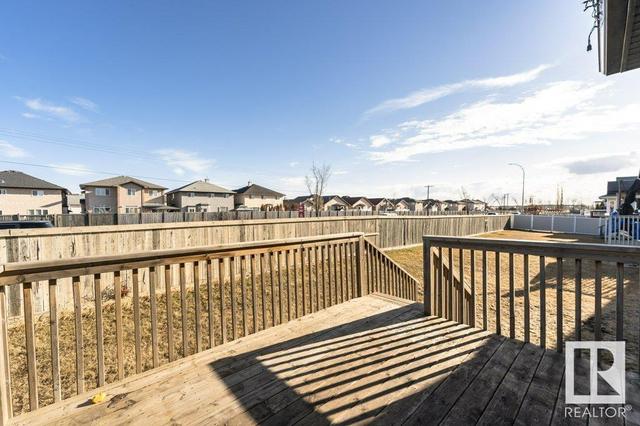 7314 166a Av Nw, House detached with 3 bedrooms, 2 bathrooms and null parking in Edmonton AB | Image 47