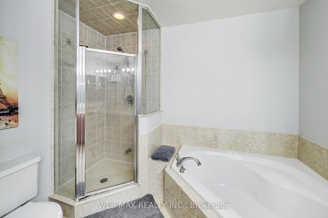 2318 - 5233 Dundas St W, Condo with 3 bedrooms, 2 bathrooms and 2 parking in Toronto ON | Image 9