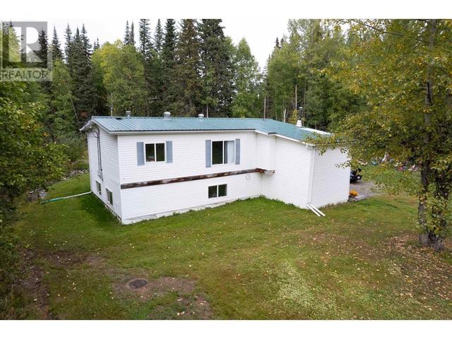 9525 Arrow Road, House other with 3 bedrooms, 2 bathrooms and null parking in Prince George BC | Image 33