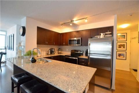 704 - 1940 Ironstone Dr E, Condo with 2 bedrooms, 2 bathrooms and 2 parking in Burlington ON | Image 4